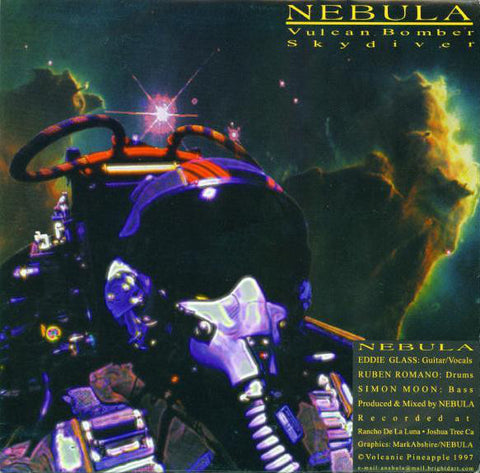 Nebula (3) / That's All Folks! - Vulcan Bomber / Aquasphere (7", EP, Ltd) - USED