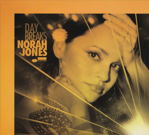 Norah Jones - Day Breaks (CD, Album, Dlx) - USED
